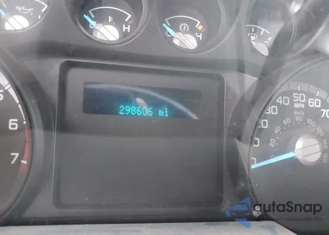 2011 Ford F-250 Xl from USA, damaged, VIN 1FTBF2B67BEA30056